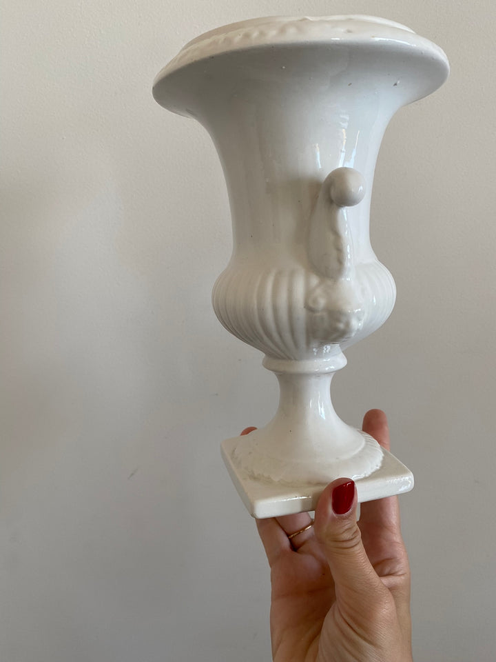 Vase en céramique style Medicis