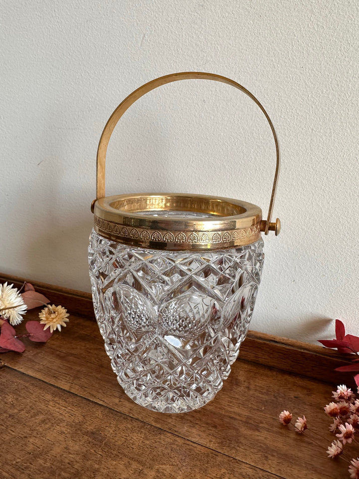 Pot à glaçons en verre ciselé et armature dorée