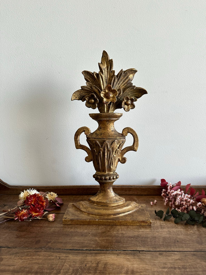 Décoration en bois doré milieu 18ème, début 19eme