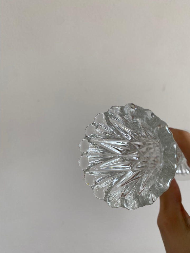 Soliflore en verre ciselé