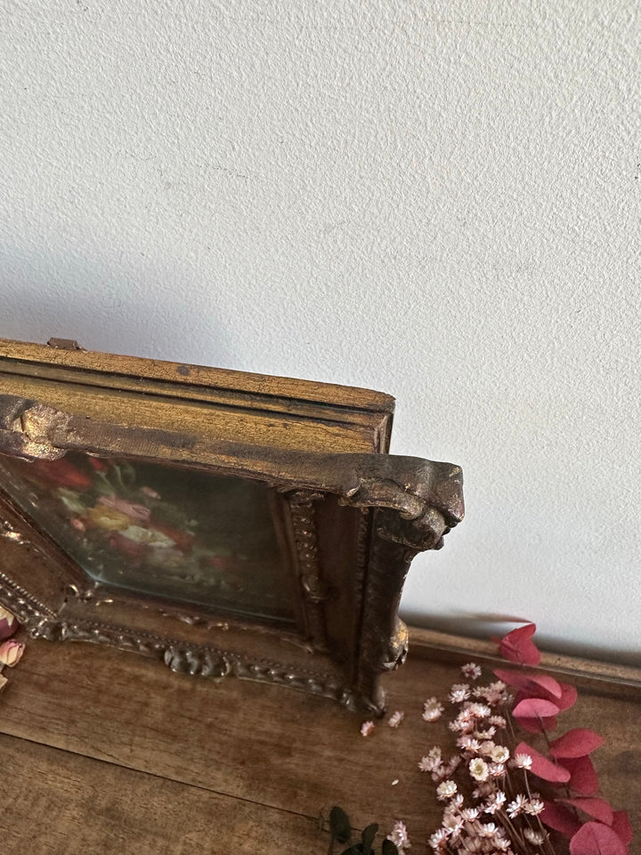 Peinture sur cuivre signée bouquet de fleurs roses et rouges