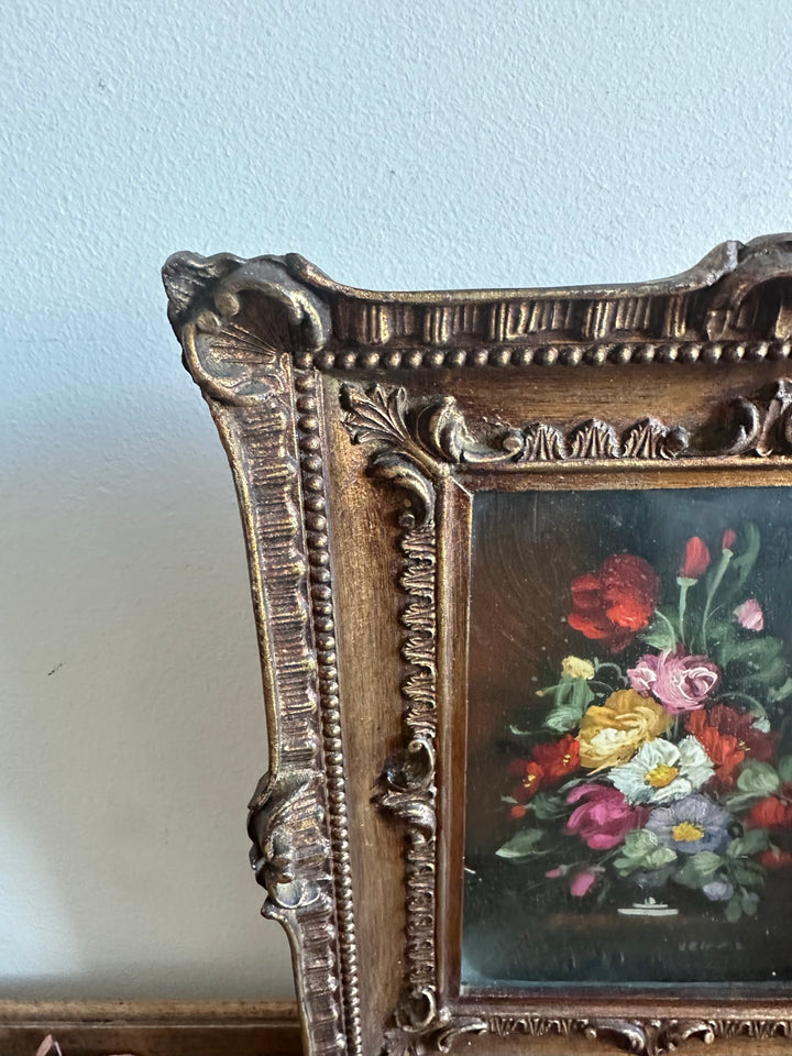 Peinture sur cuivre signée bouquet de fleurs roses et rouges