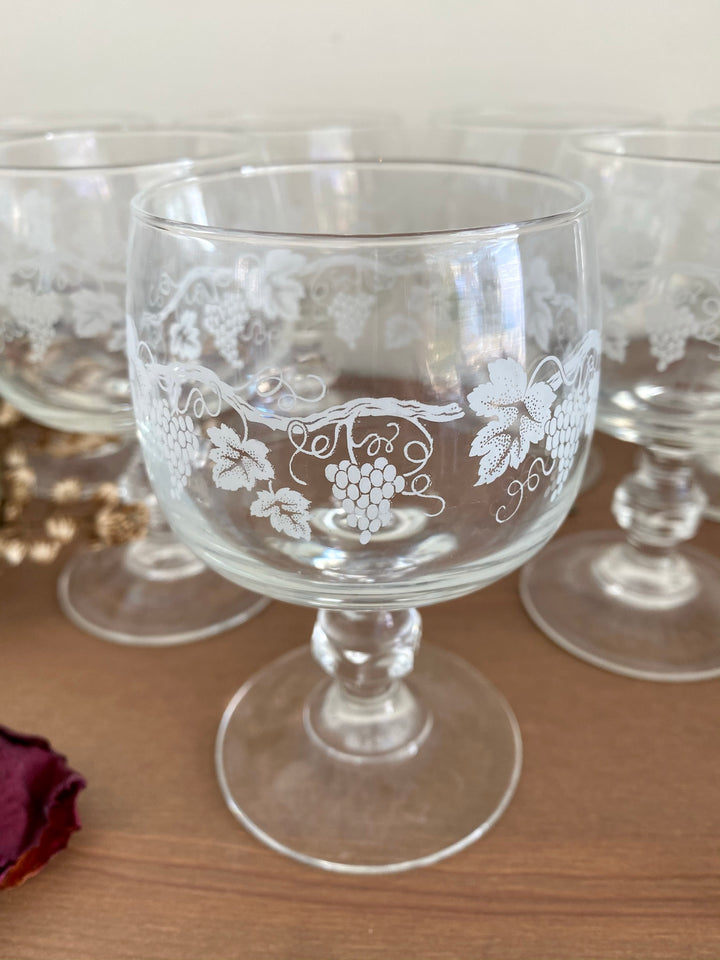 Set de 7 verres à vin motifs vignes