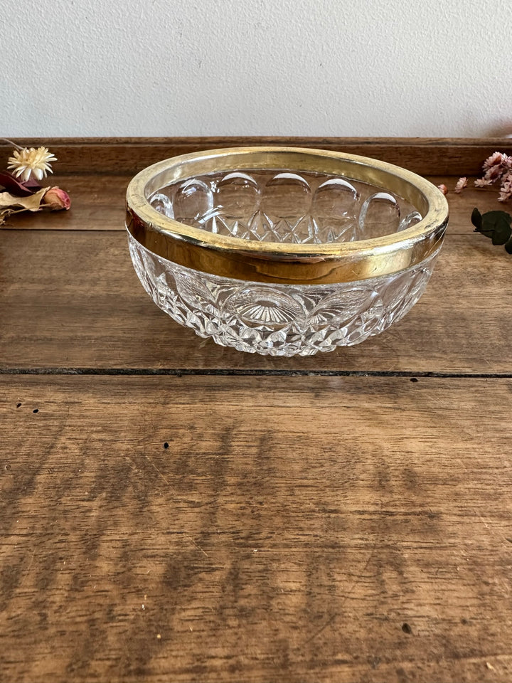 Coupelle en verre travaillé bords dorés