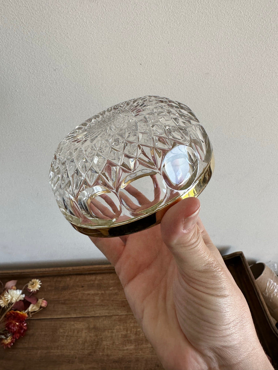 Coupelle en verre travaillé bords dorés