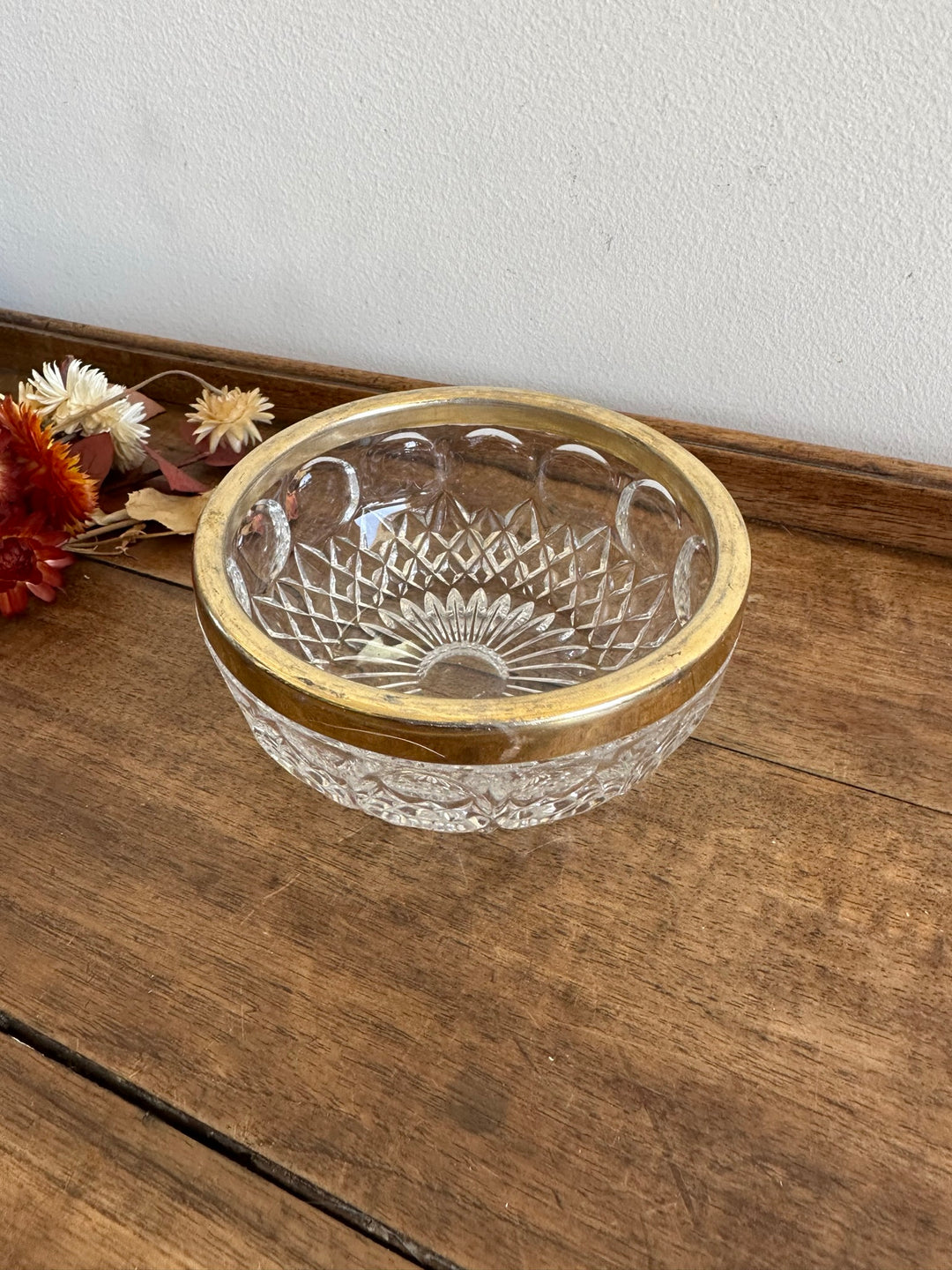 Coupelle en verre travaillé bords dorés