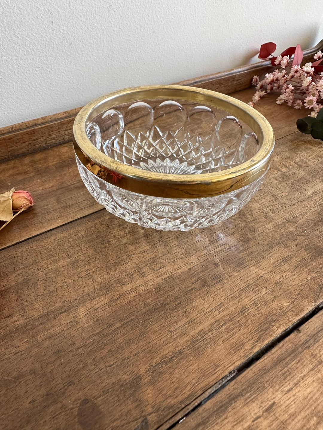 Coupelle en verre travaillé bords dorés