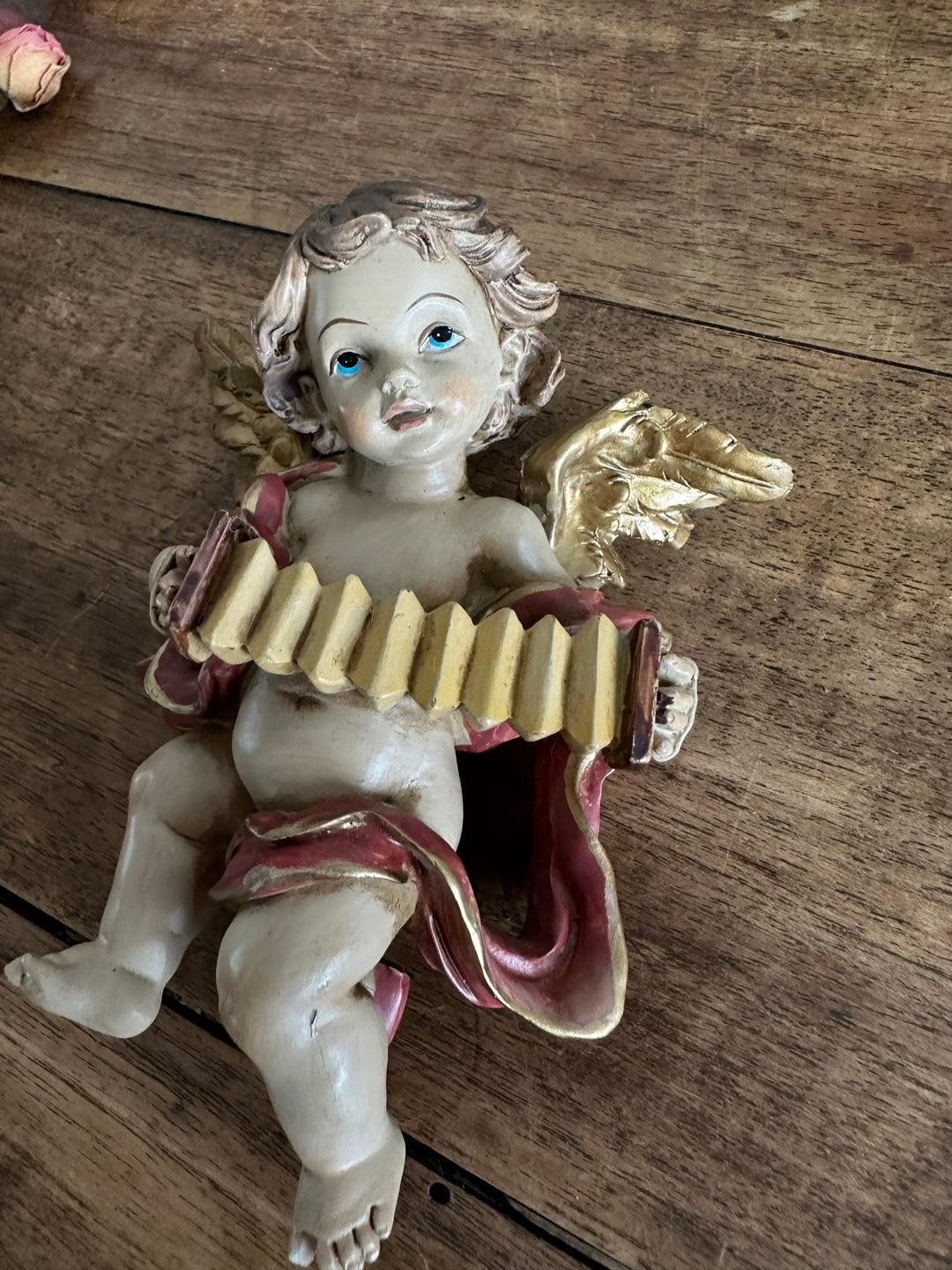 Angelot musicien accordéon