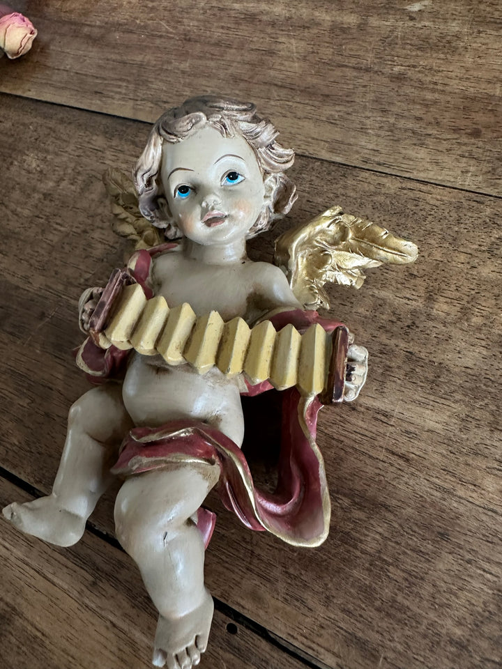 Angelot musicien accordéon