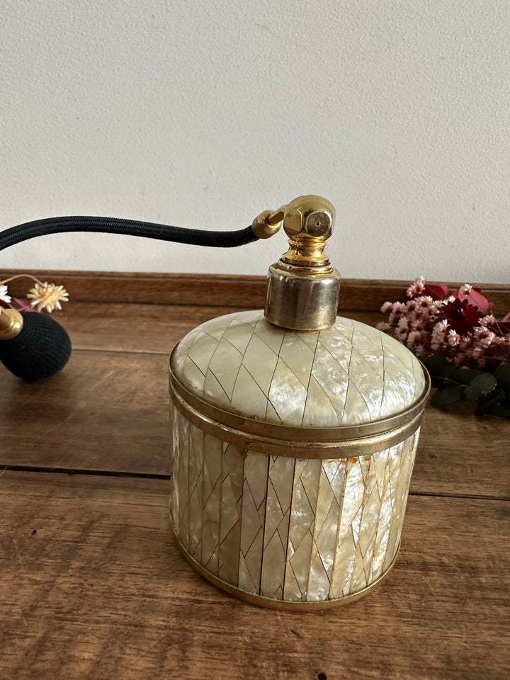 Vaporisateur à parfum en nacre