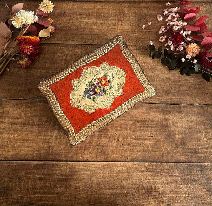 Coffret en bois rouge et crème florentin