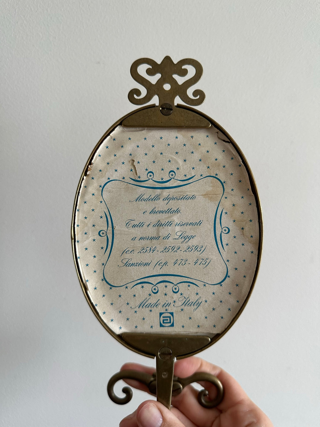 Patères en laiton et porcelaine fabrication italienne.