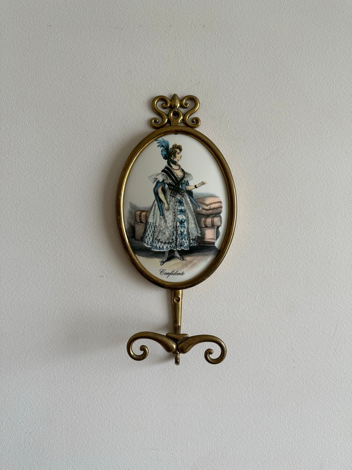 Patères en laiton et porcelaine fabrication italienne.