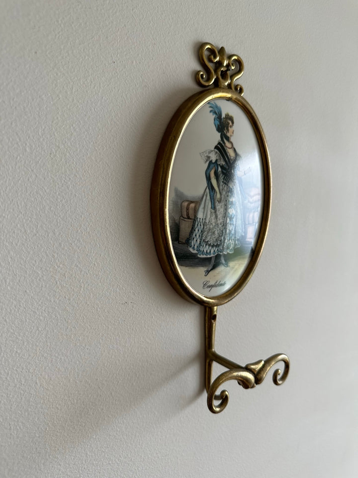 Patères en laiton et porcelaine fabrication italienne.