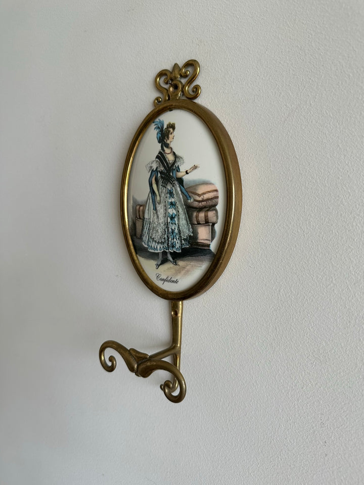 Patères en laiton et porcelaine fabrication italienne.