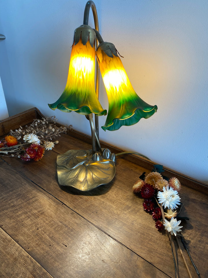 Lampe sur pied abat jour en verre orange et vert