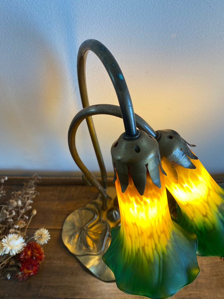 Lampe sur pied abat jour en verre orange et vert