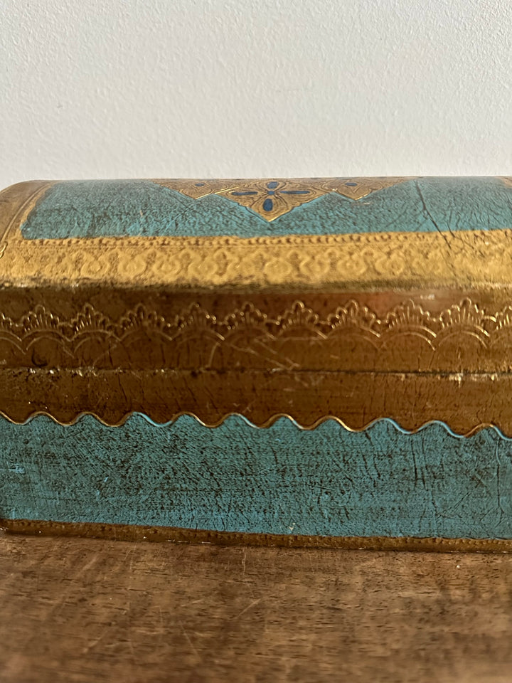 Coffre florentin tons bleu et or