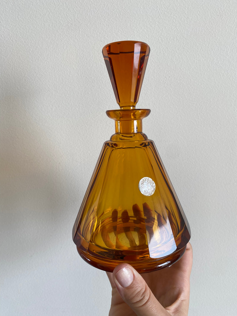 Flacon cristal de bohème ambre tchecoslovaquie