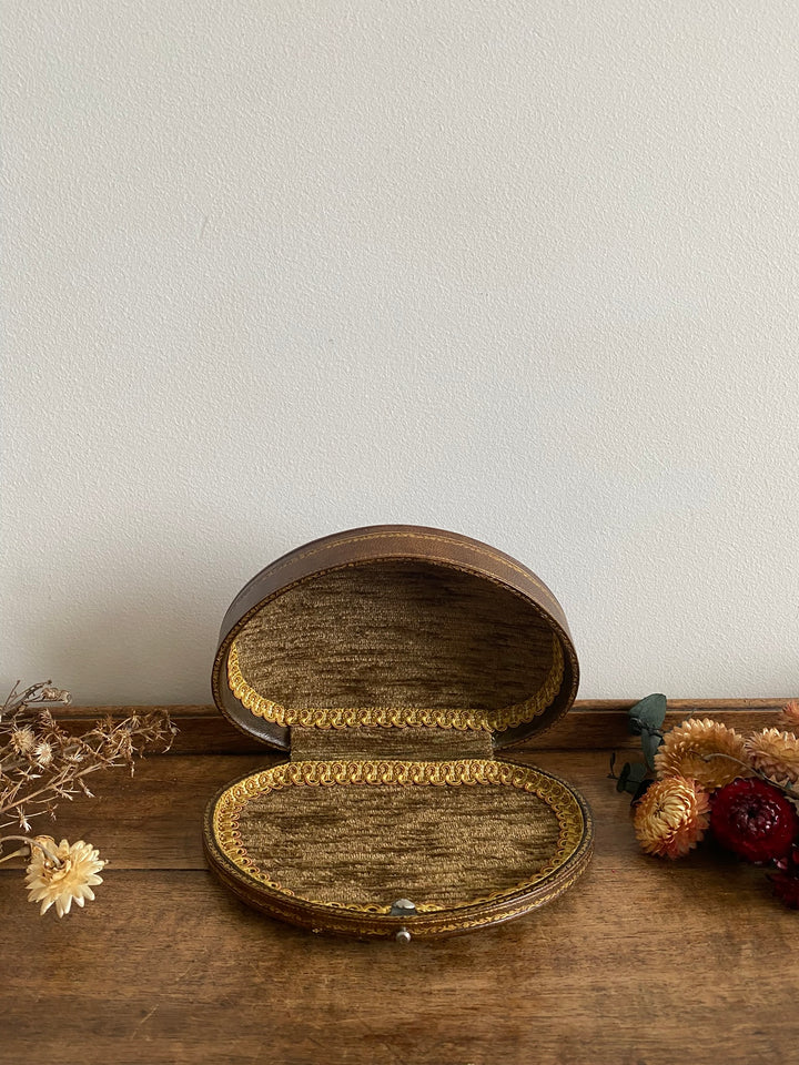 Boîte à bijoux en cuir marron années 50