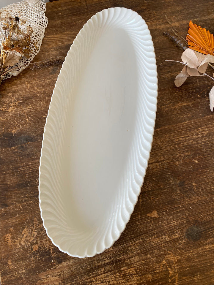 Plat de service en faience Luneveille