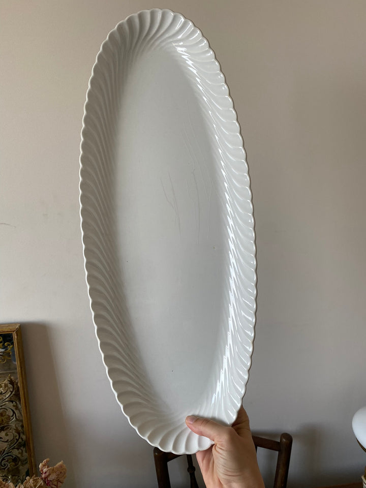 Plat de service en faience Luneveille