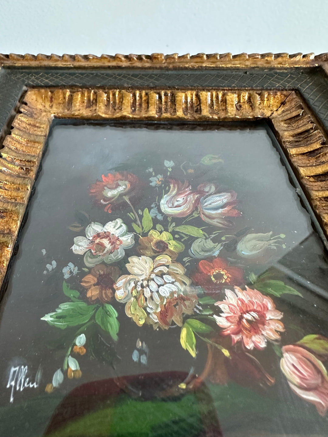 Peintures bouquets de fleurs encadrement vert et or travaillé