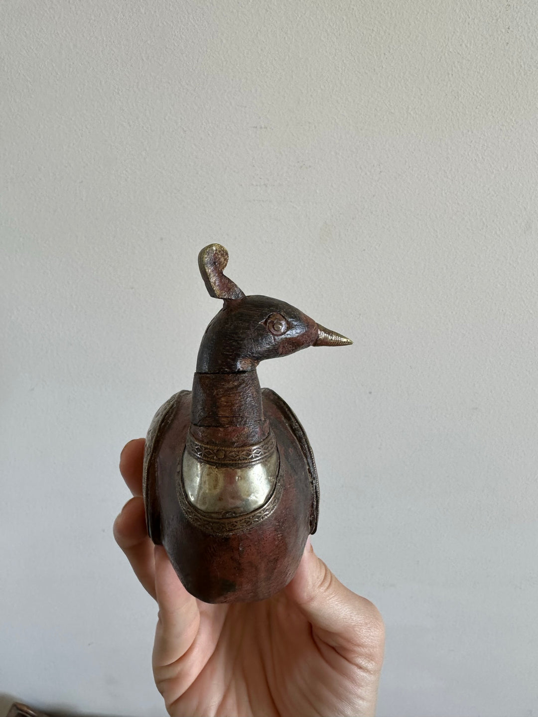 Canards et cygne en bois et laiton anciens