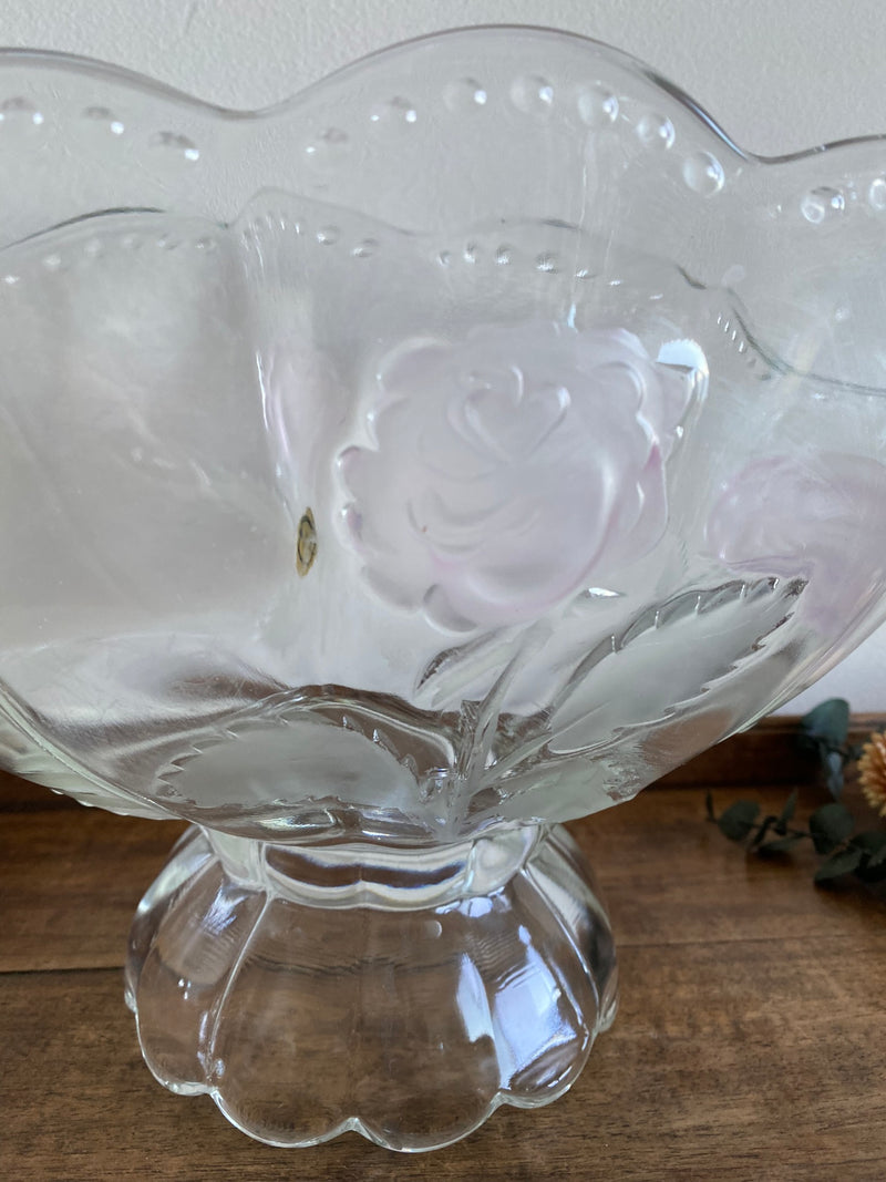 Corbeille de fruits en cristal de bohème motifs roses en verre givré