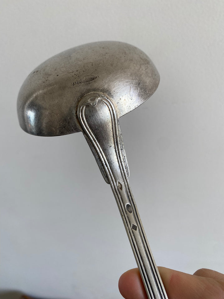 Louche en métal argenté
