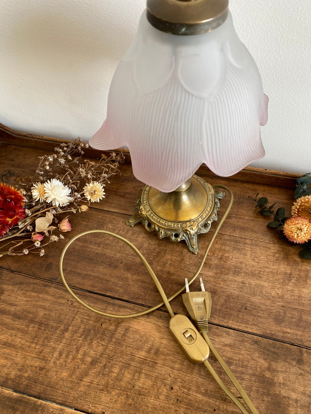 Lampe de chevet socle en laiton et abat jour fleur
