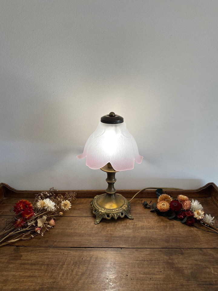 Lampe de chevet socle en laiton et abat jour fleur