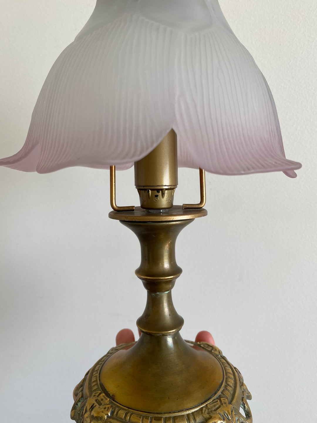 Lampe de chevet socle en laiton et abat jour fleur