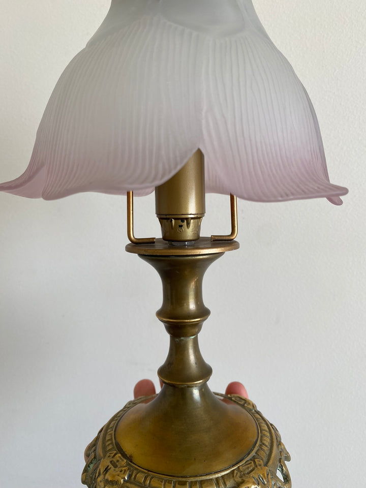 Lampe de chevet socle en laiton et abat jour fleur