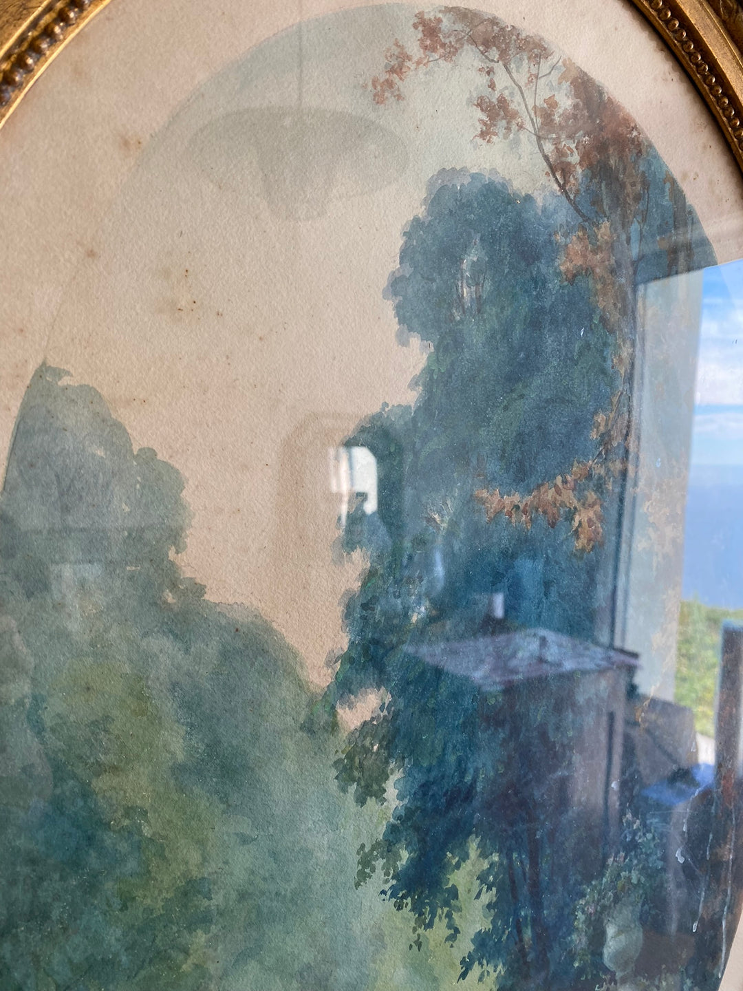 Aquarelle tons bleus dans grand cadre doré style Louis XVI