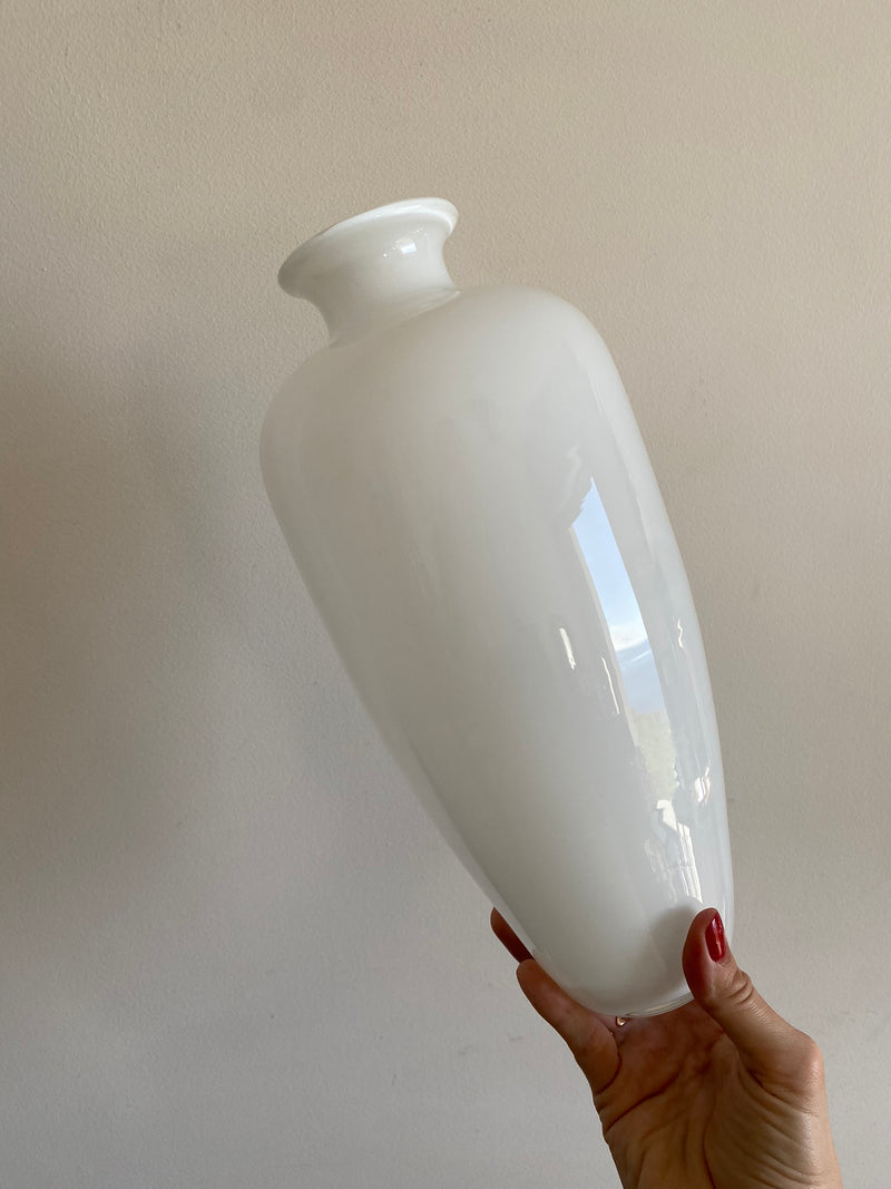 Vase en opaline blanche XL