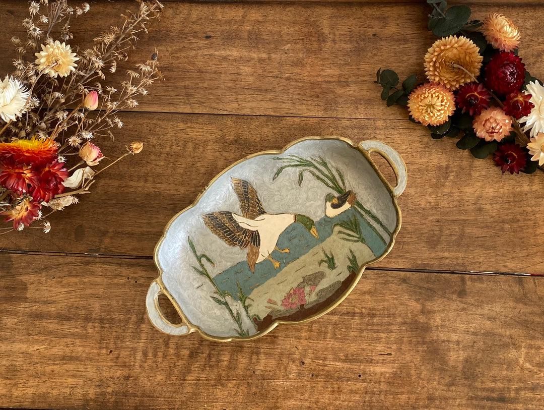 Coupelle en laiton émaillé motifs canards et roseaux