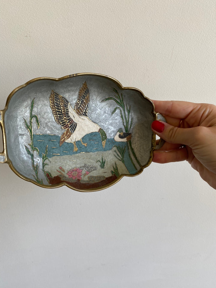 Coupelle en laiton émaillé motifs canards et roseaux