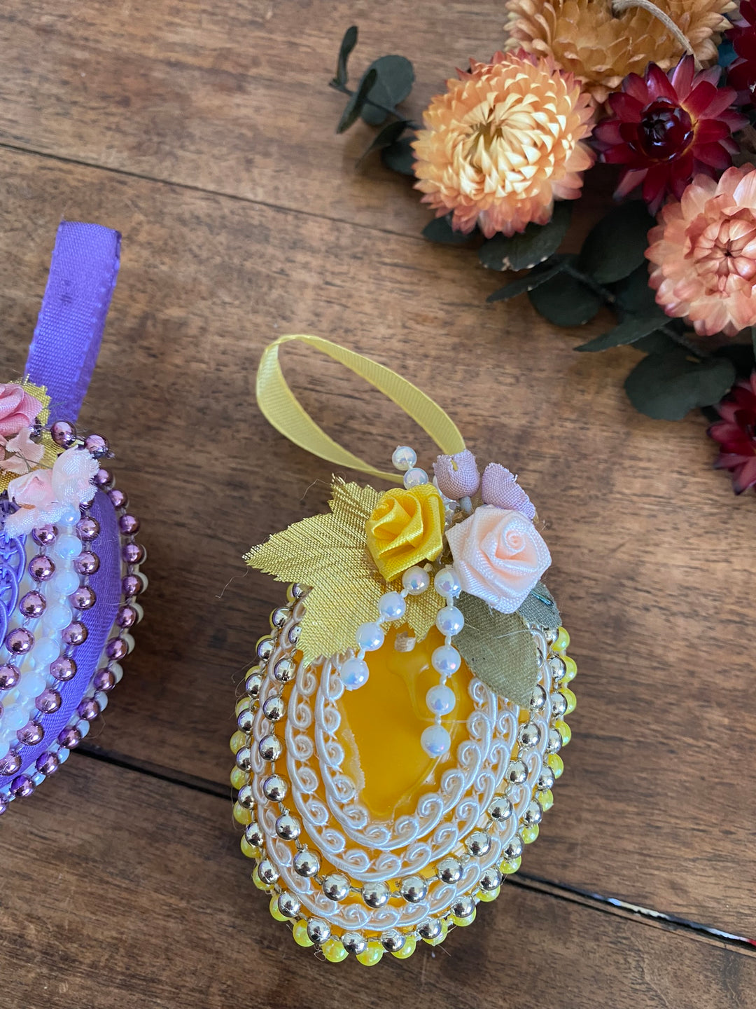 Oeufs décoratifs à accrocher