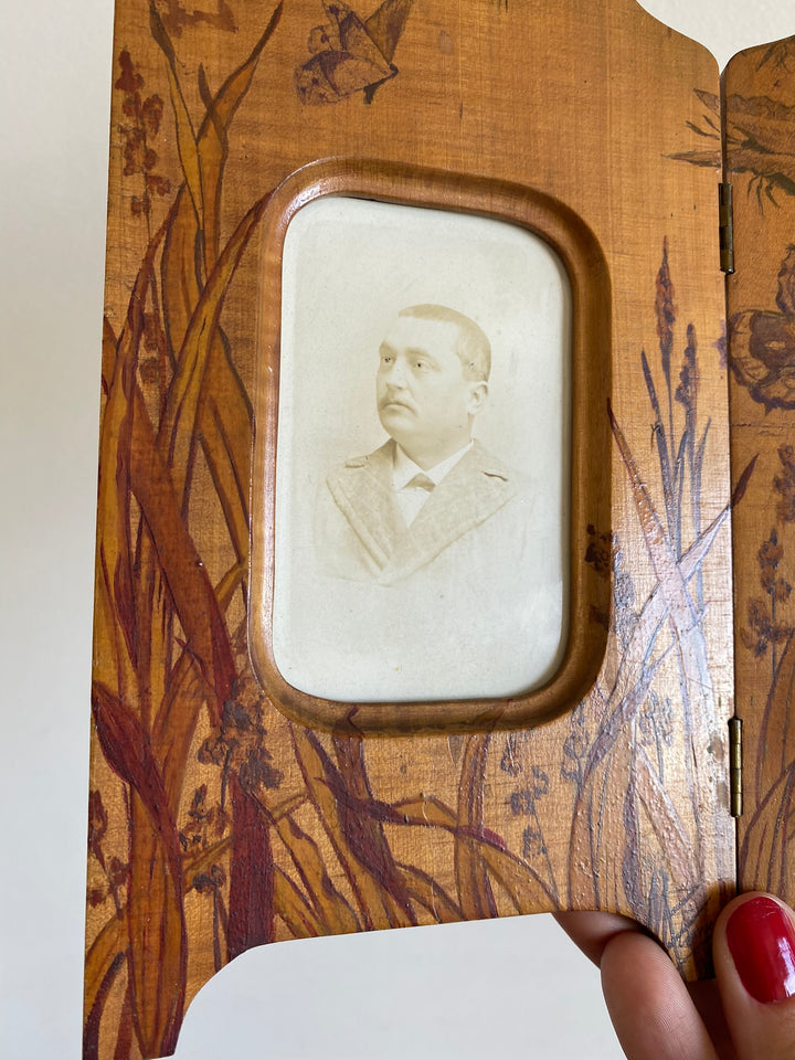 Diptyque en bois peint années 1920