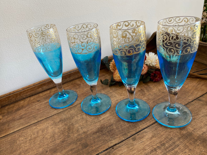 Flûtes à champagne tons bleus frise dorée