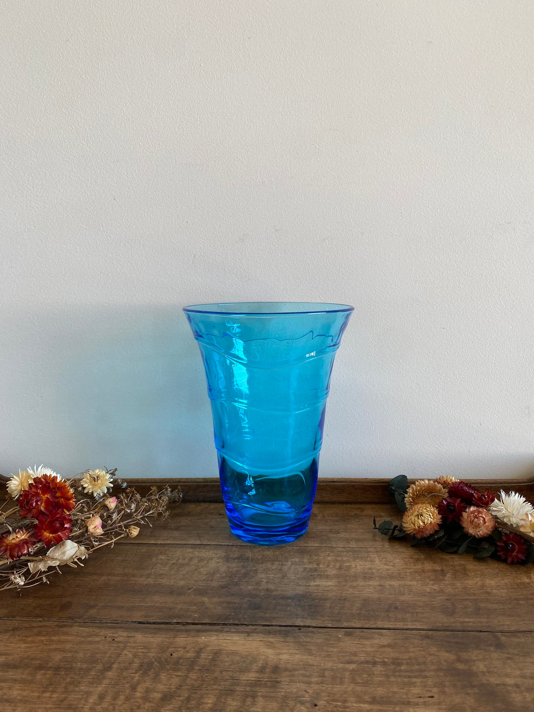 Vase bleu en verre