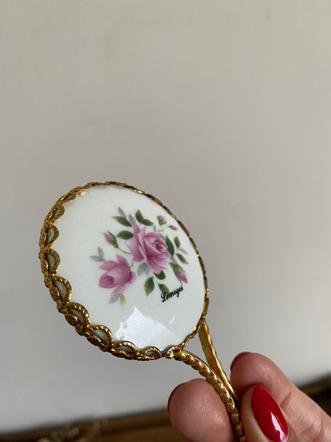 Miroirs à main miniatures en porcelaine