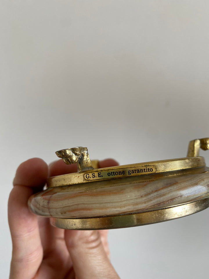 Cendrier marbré sur pied doré armature en laiton garanti