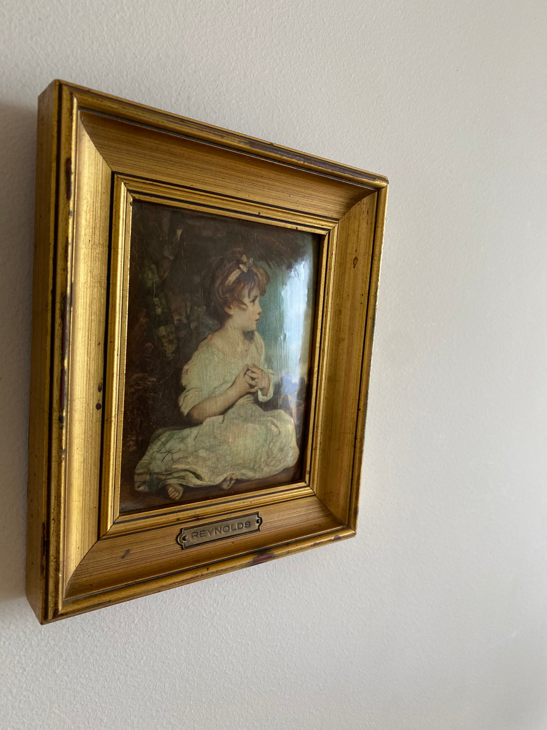 L'âge de l'innocence plaque HELCA martelé à la main par Reynolds