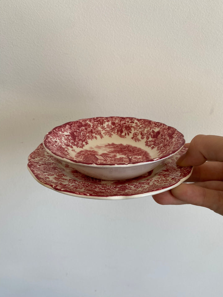 Coupelle et petite assiette assortie