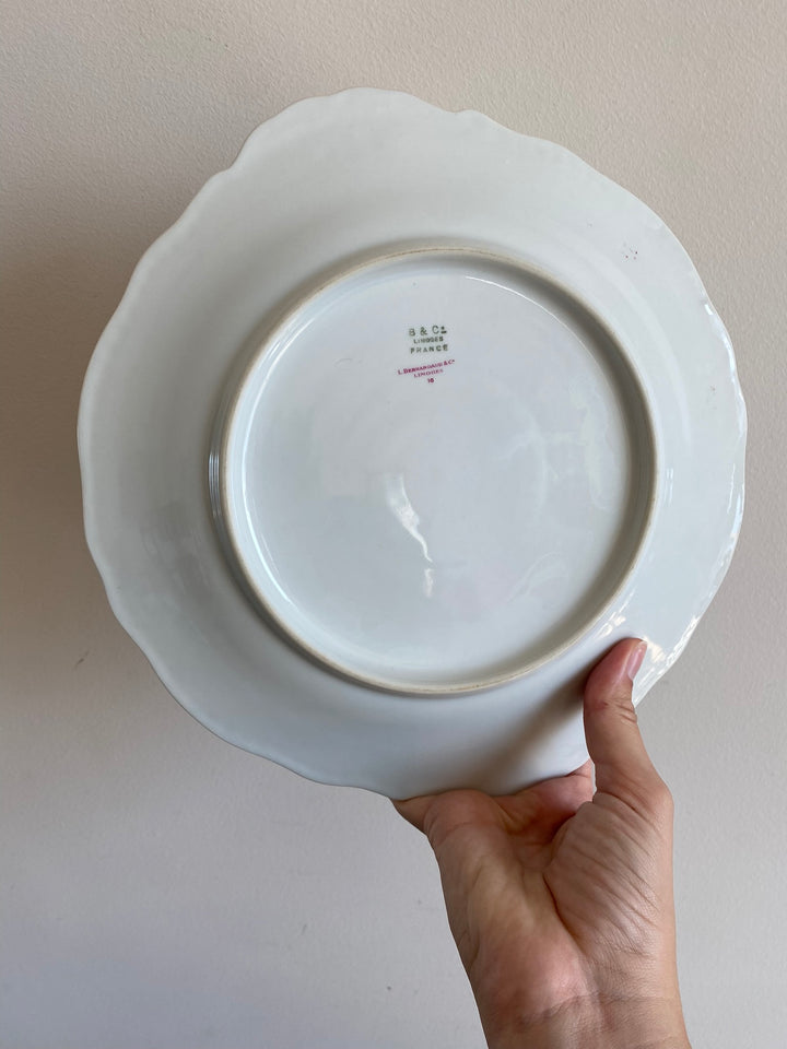 Assiette de présentation en porcelaine