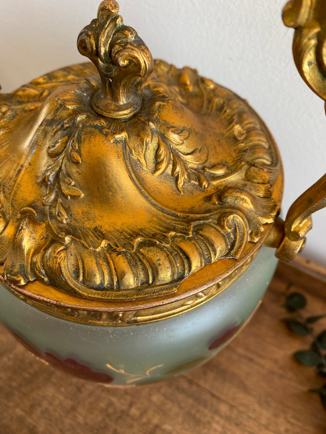 Pot à biscuit couvercle en régule Art Deco