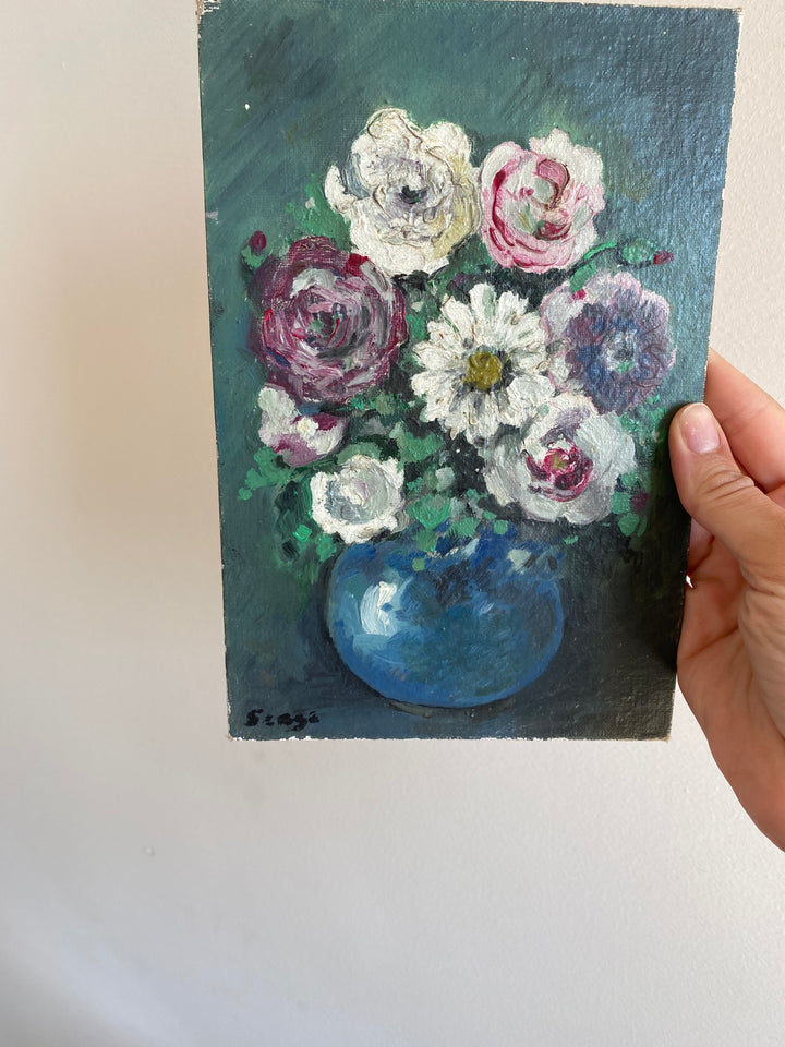 Peinture sur carton nature morte sur fond bleu
