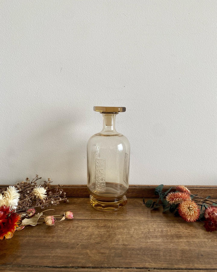 Flacon en verre couleur jaune ocre